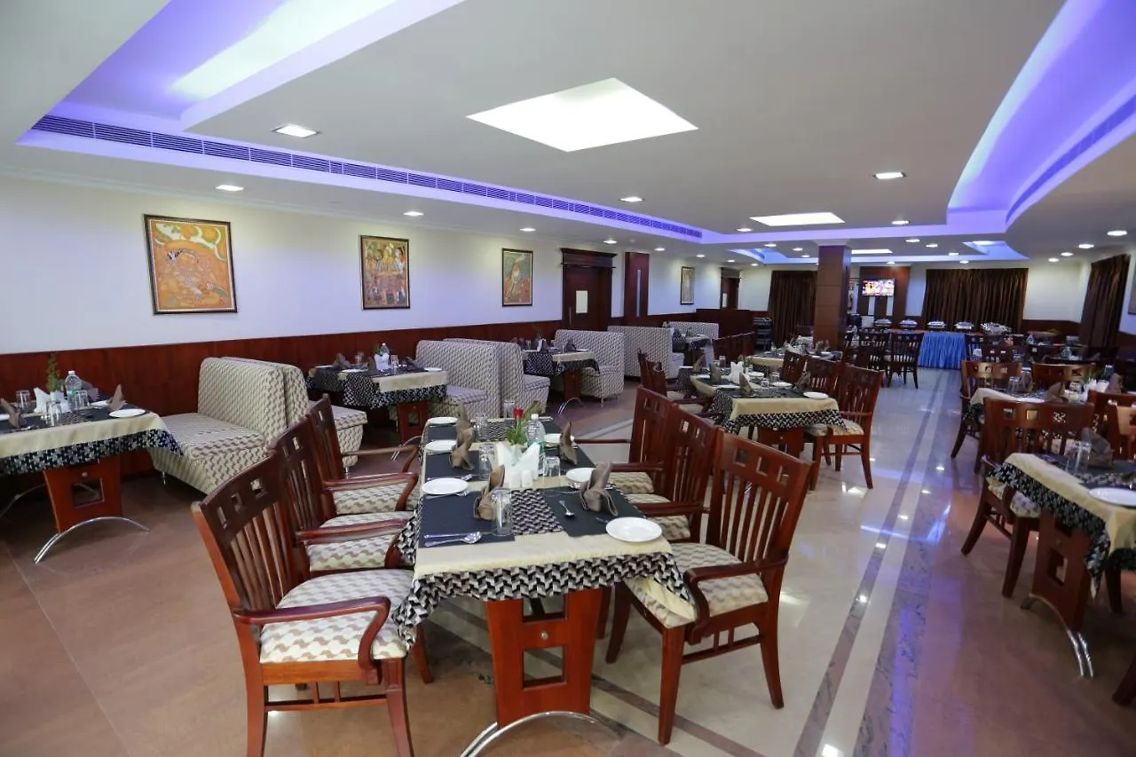 Hotel White City North Paravur