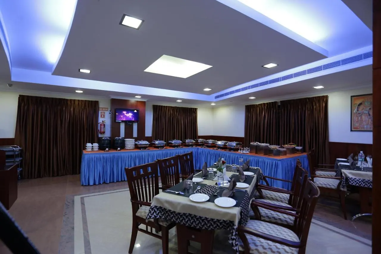 Hotel White City North Paravur 3*,  Indie