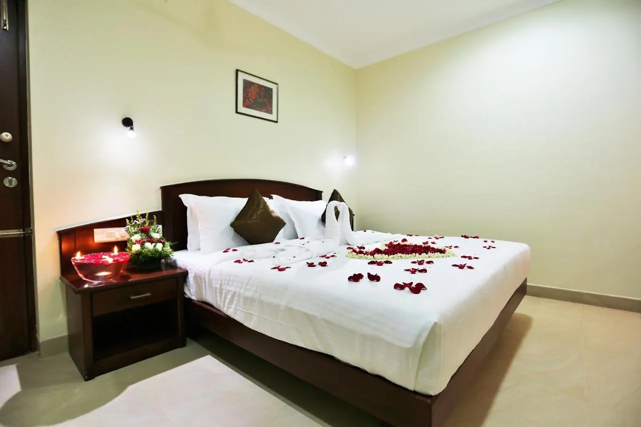 Hotel White City North Paravur